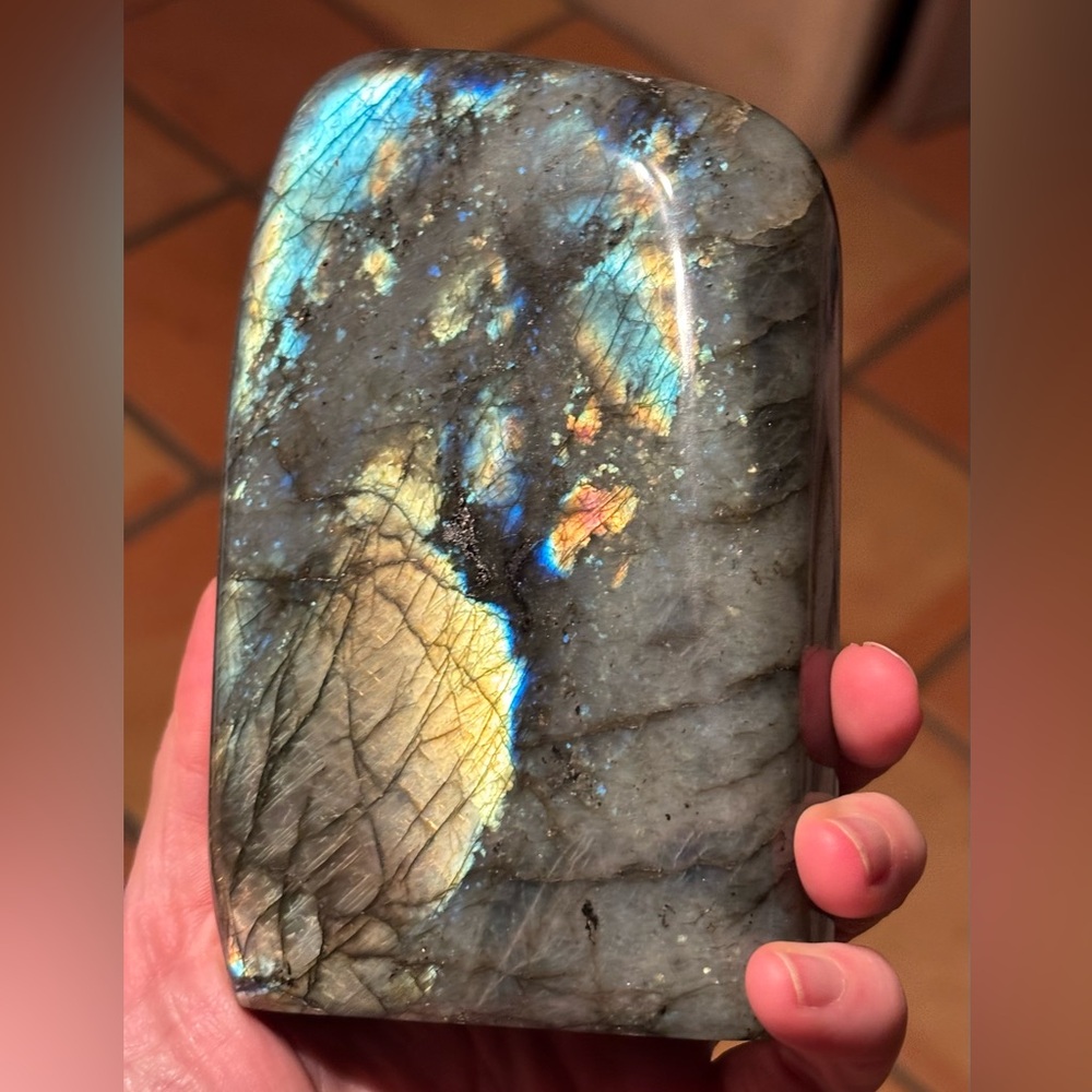 ✨ 2+ lbs Chunky Polished Labradorite Slab – Stunning Gold & Blue Flash!✨